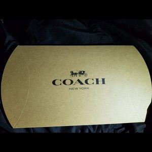 Coach flower wrislet